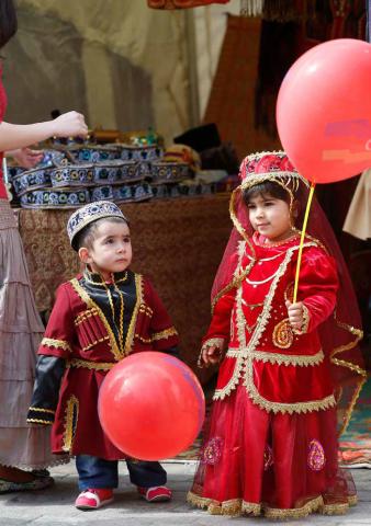 Дети праздника